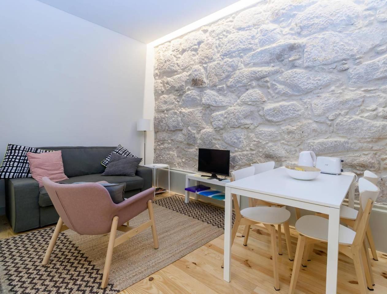 Guestready - Charming Downtown And Quiet Apartment Porto Exterior photo